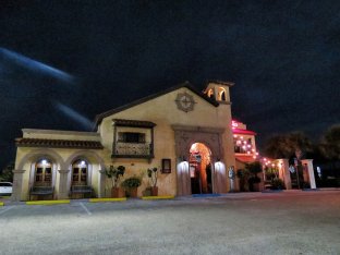mi Pueblo Restaurant<br/><b>Photo Gallery</b>