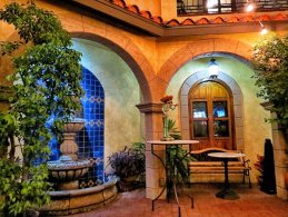 Mi Pueblo Mexican Restaurant Courtyard
